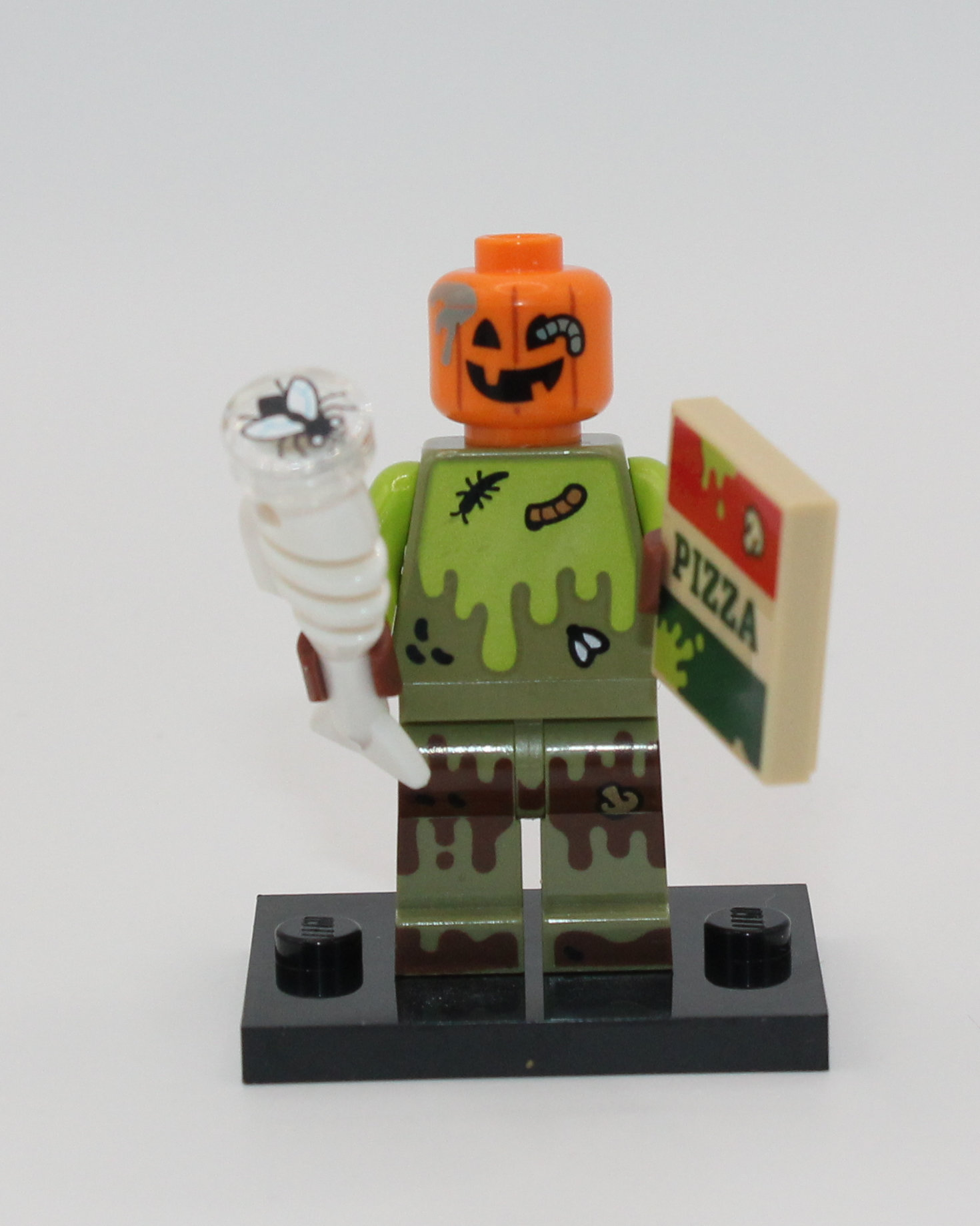Trash Monster — Head front