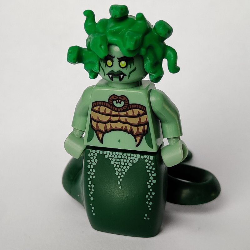 Medusa — minifigure detail