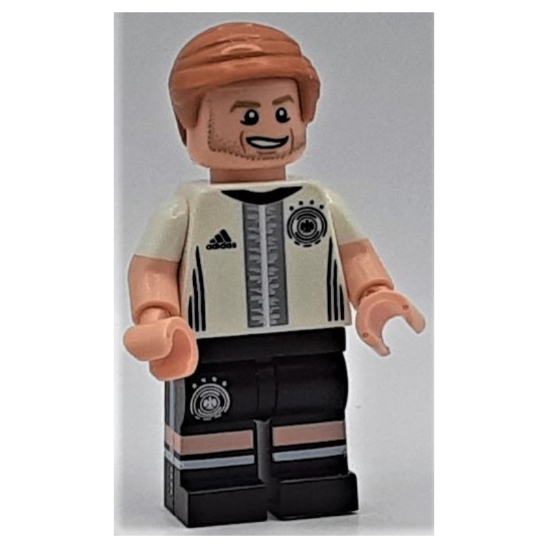 Marco Reus (CMF) — minifigure detail