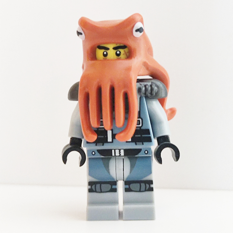 Shark Army Octopus — minifigure detail