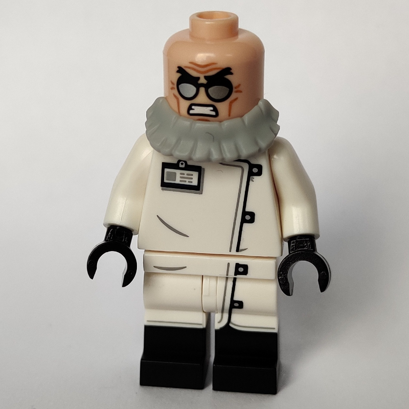 Hugo Strange (CMF) — minifigure detail