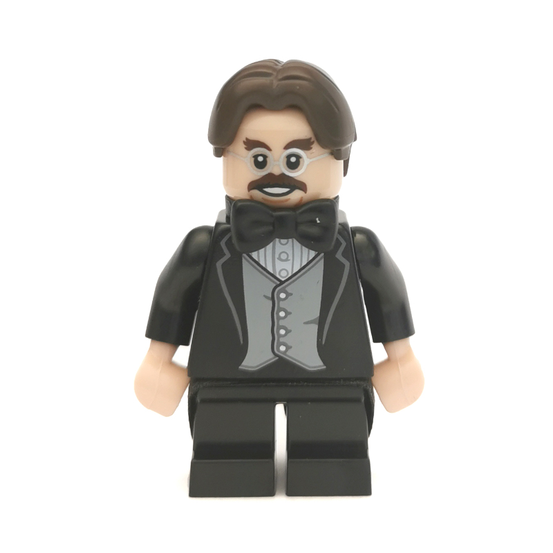Professor Filius Flitwick, Black Suit, Bow Tie (CMF) — minifigure detail