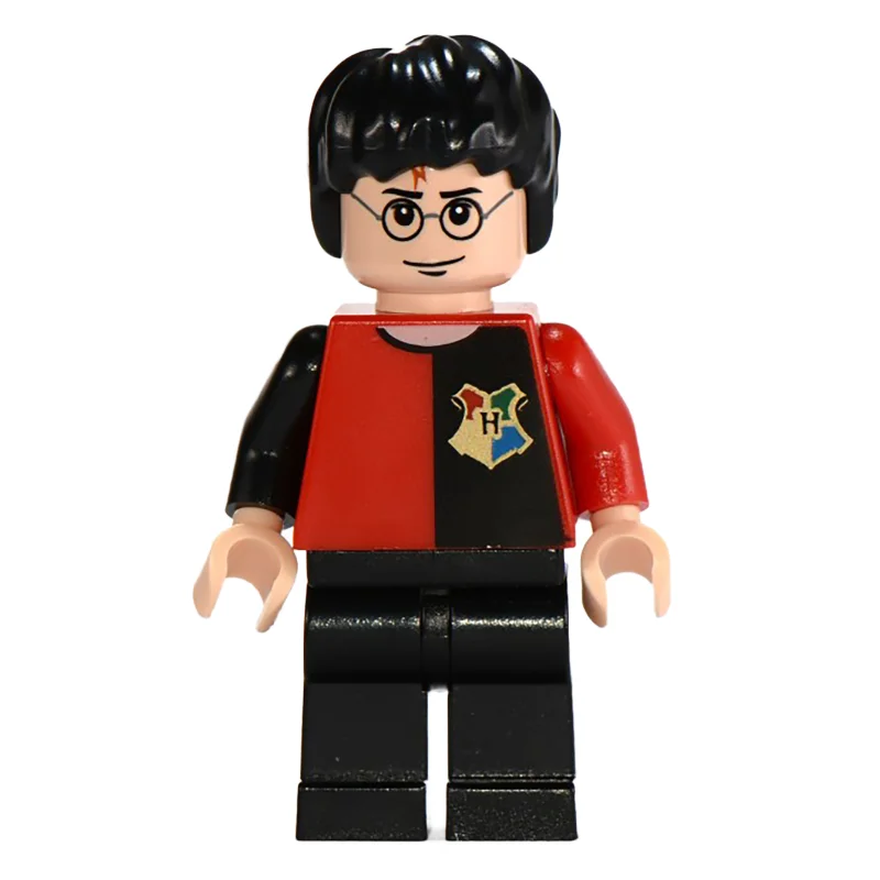 Harry Potter, Tournament Uniform Red and Black with Hogwarts Crest