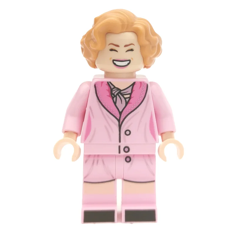 Queenie Goldstein, Bright Pink Outfit