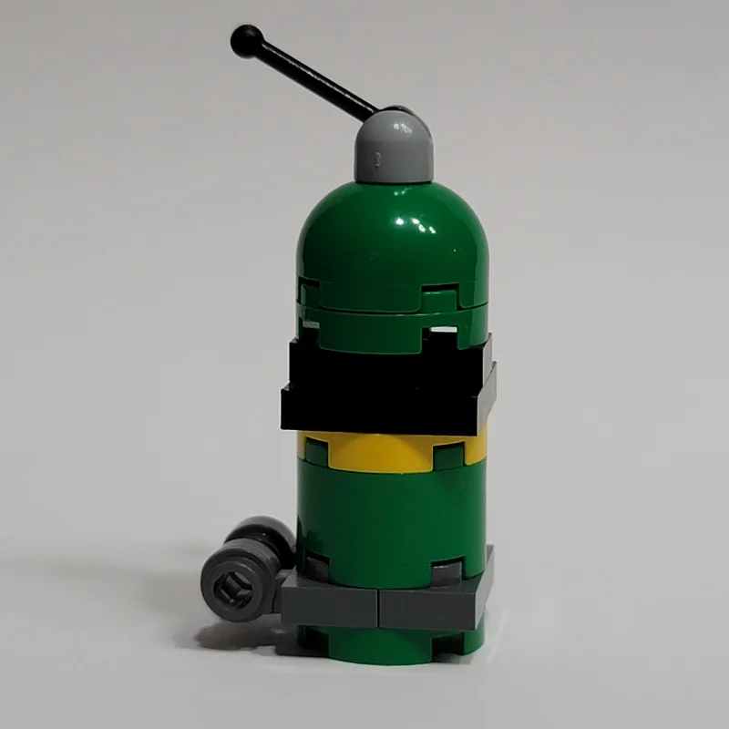 Astromech Droid, R1-G4, Plain Dome