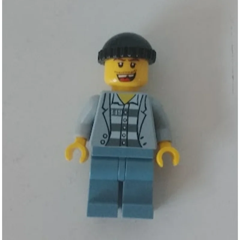 Criminal, Open Light Bluish Gray Jacket over Prison Shirt, Sand Blue Legs, Black Hat, Missing Tooth