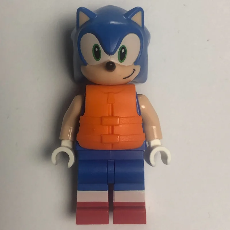 Sonic the Hedgehog, Light Nougat Face, Green Eyes, Orange Life Vest