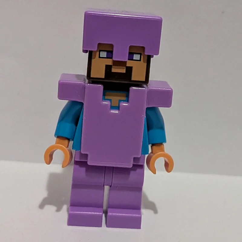 Steve, Nougat Face, Lavender Helmet and Armor