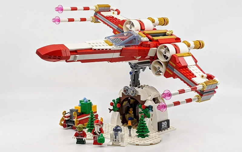 Yuletide Squadron Xmas-Wing Starfighter